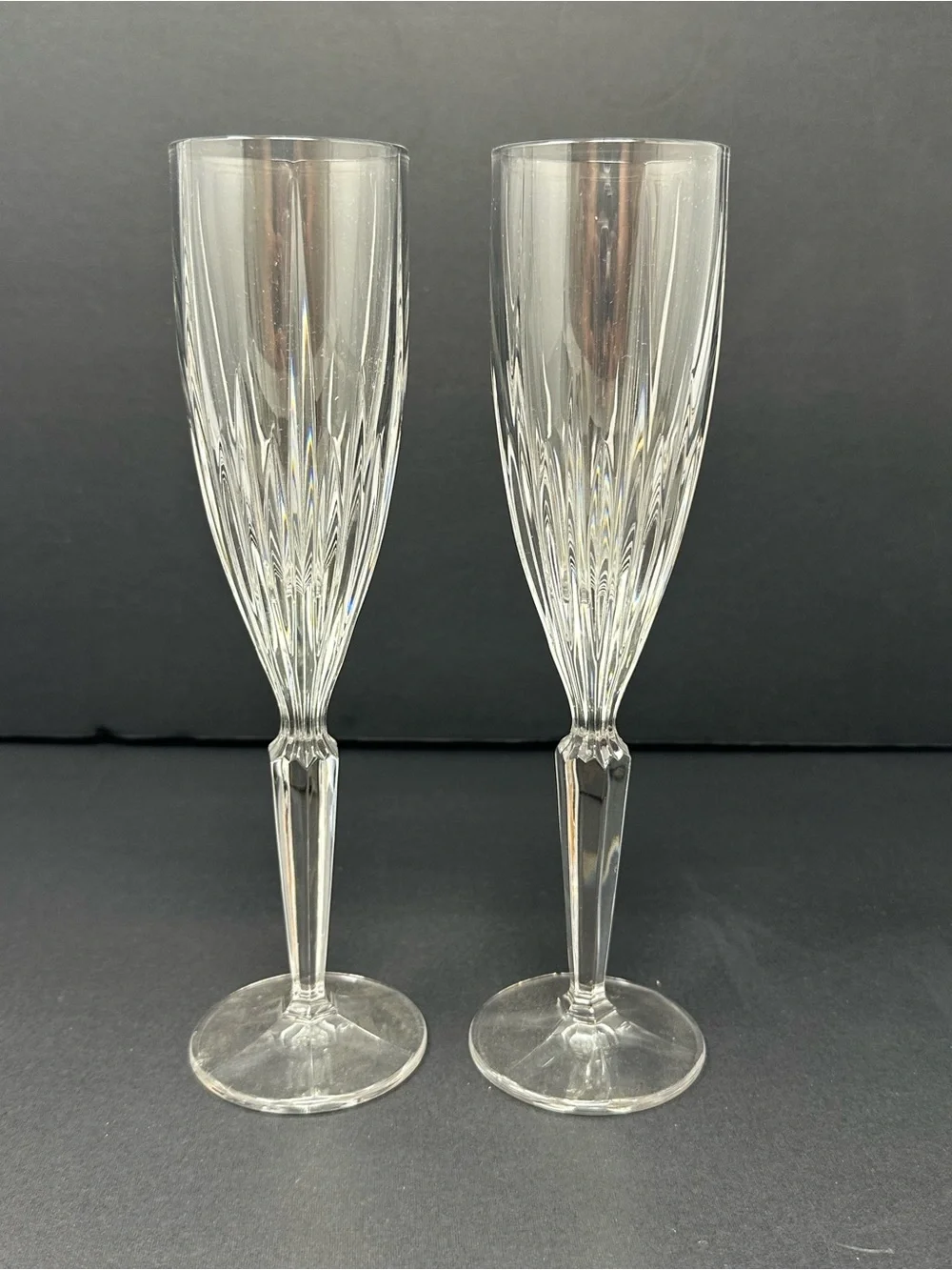Mikasa Icicles Champagne Flute With Vertical Fluted Cuts Set Of 2‎ 9